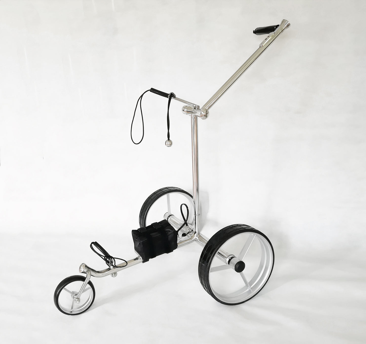 chariot de golf pour golf suisse en inox électrique PHENOM-1600